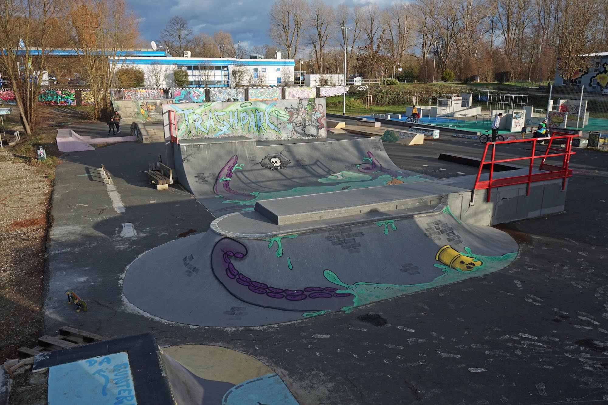 Trashpark skatepark
